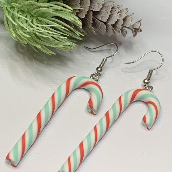 Candy Cane Earring, Christmas Earring, Funny Food Earring, Holiday Earring - Picture 4 of 4